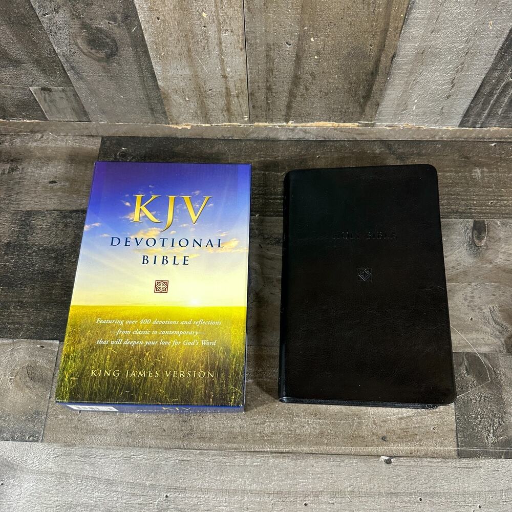 KJV Devotional Bible Hardcover Hendrickson 2011 King James Version 400 Devotions